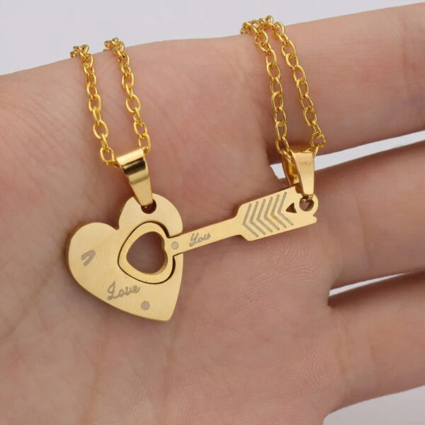 Trendy Heart Shaped Key Chain Couples - Image 34