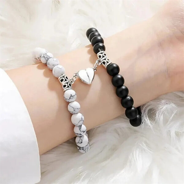 Fashionable Magnetic Bracelet For Lovers